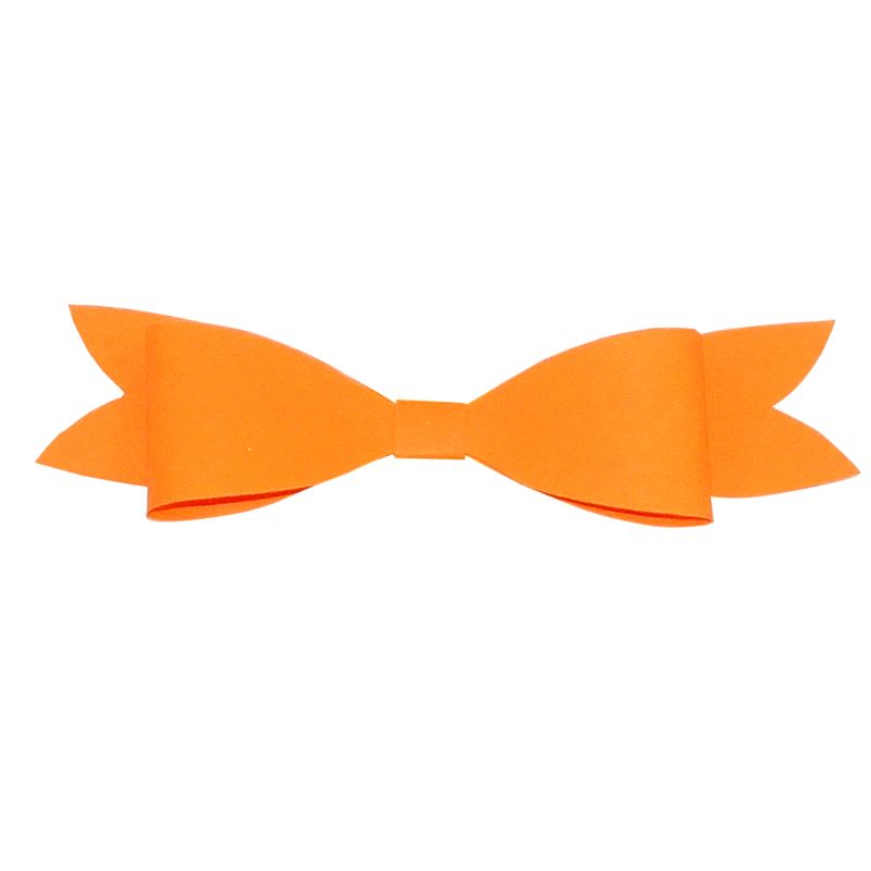 Paperbow with ends in dovetail shape